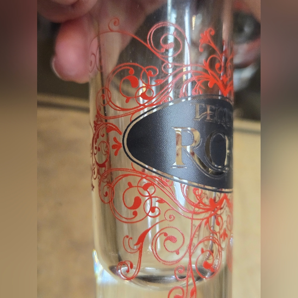 Shot Glass Set - Red Design - Picture 3 of 4
